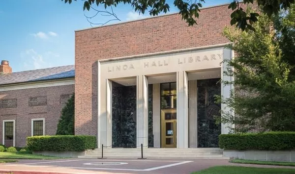 Photo of the front of the Linda Hall Library building.